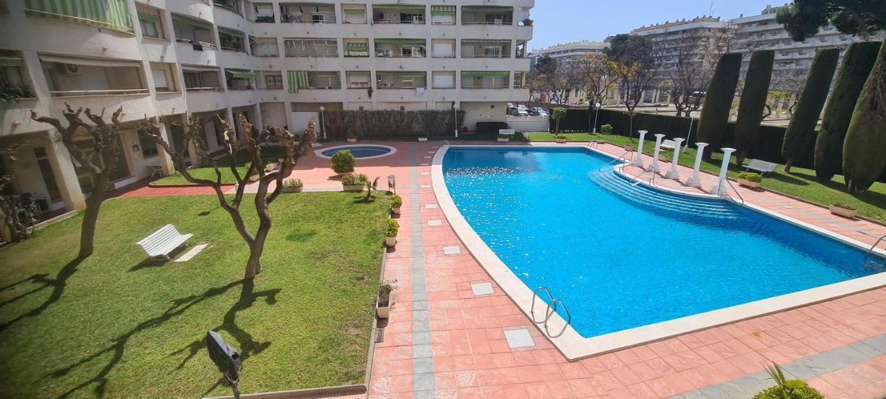 Apartment Center Salou Near Port Aventura Buitenkant foto