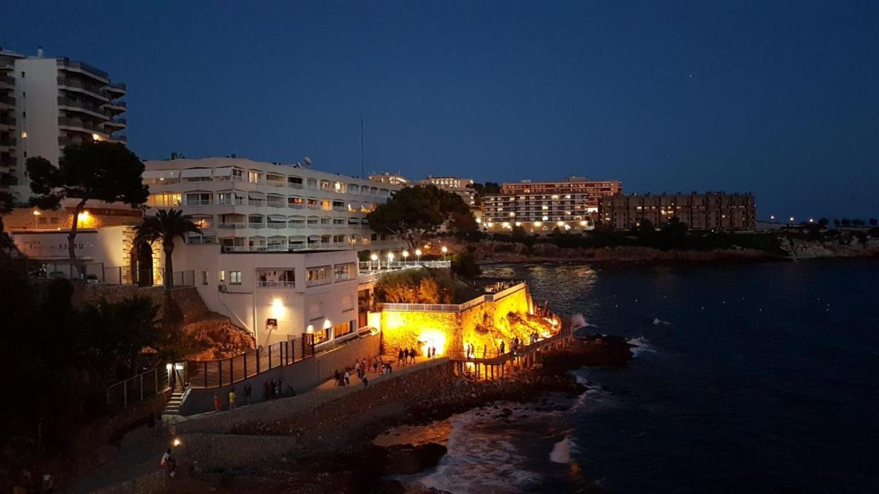 Apartment Center Salou Near Port Aventura Buitenkant foto