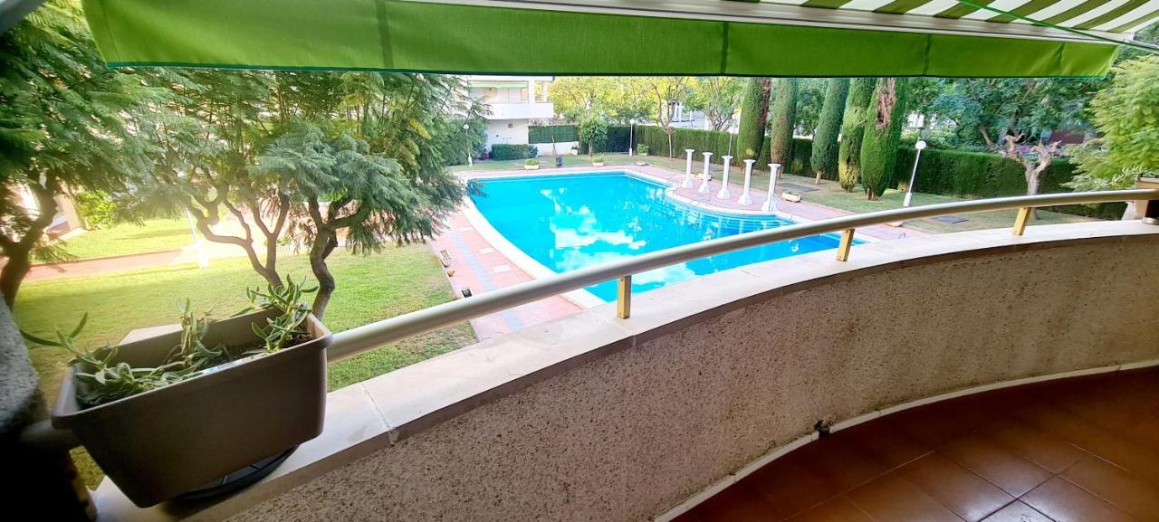 Apartment Center Salou Near Port Aventura Buitenkant foto