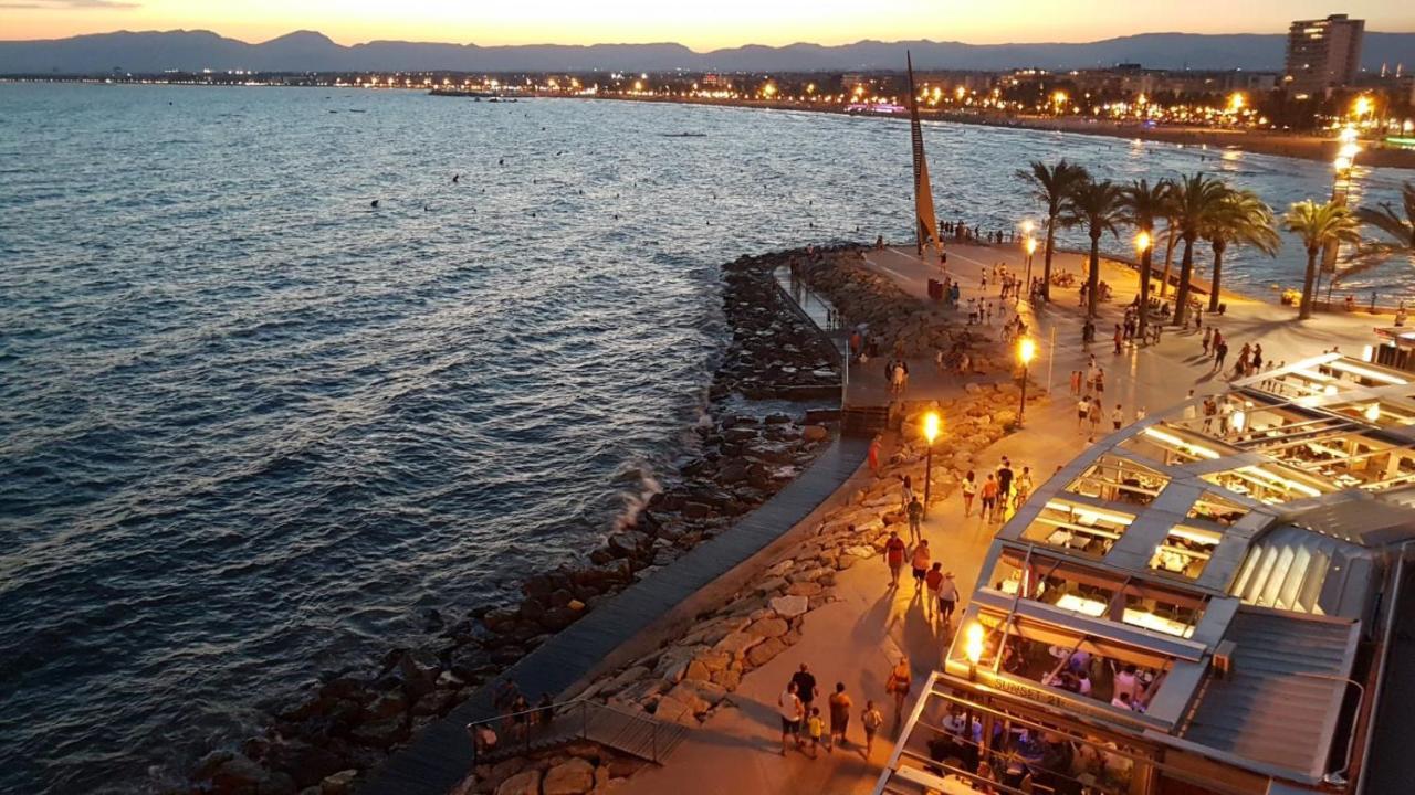 Apartment Center Salou Near Port Aventura Buitenkant foto